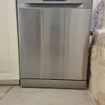 아파트 Dama